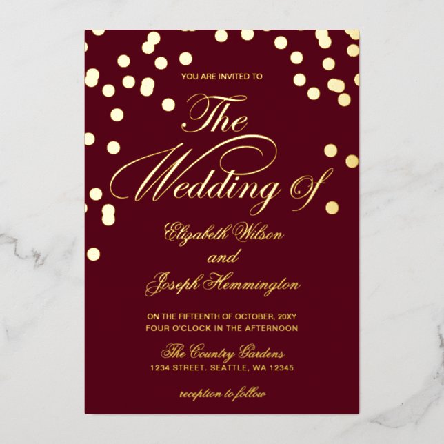 Elegant Burgundy Gold Confetti Wedding Folieneinladung (Vorderseite)