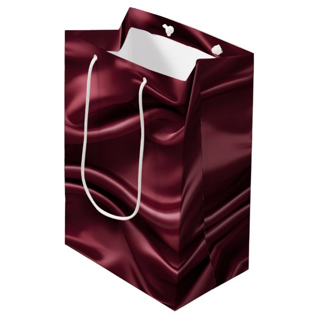 Elegant Burgundy Red Christmas Mittlere Geschenktüte (Vorderseite Schrägansicht)