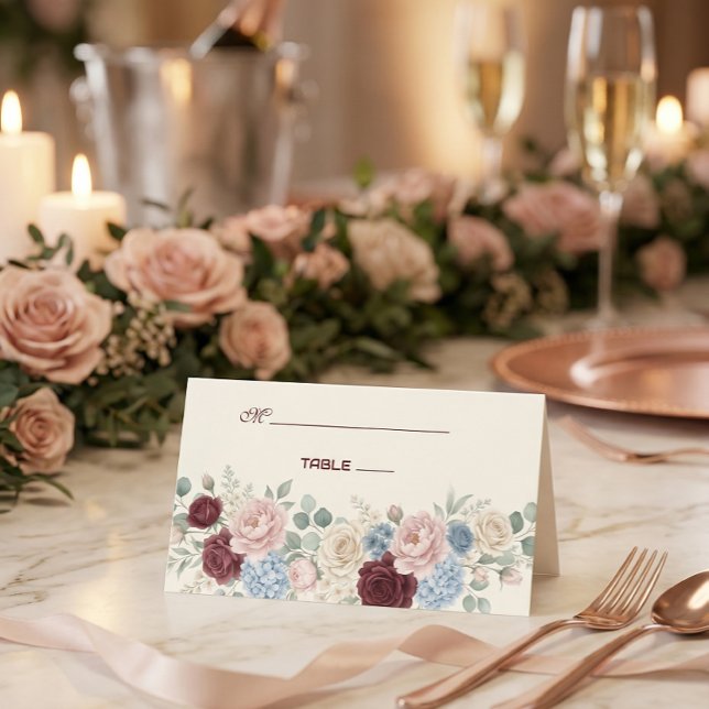 Elegant Burgundy Rose Chic Wedding Platzkarte (Von Creator hochgeladen)