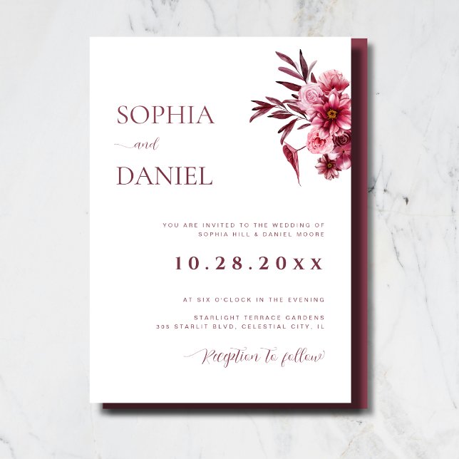 Elegant Burgundy Rose Floral Wedding Invitation  Einladung (Von Creator hochgeladen)