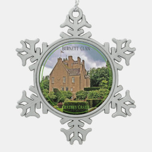 Elegant Burnett Scottish Clan Crathes Castle Schneeflocken Zinn-Ornament