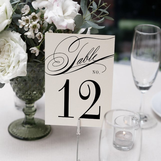 Elegant Calligraphy Black and White Wedding Tischnummer (Von Creator hochgeladen)