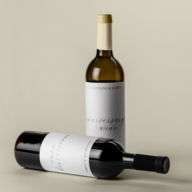 Elegant Calligraphy Script Wedding Guestbook Weinetikett (Von Creator hochgeladen)