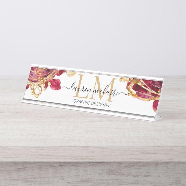 Elegant Cherry Red & Gold Monogram Script  Schreibtischnamensplakette (Vorderseite )