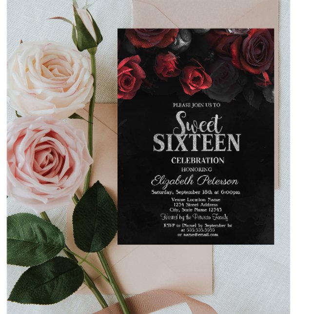 Elegant Chic Rote Rosen Black Sweet 16 Einladung (Von Creator hochgeladen)
