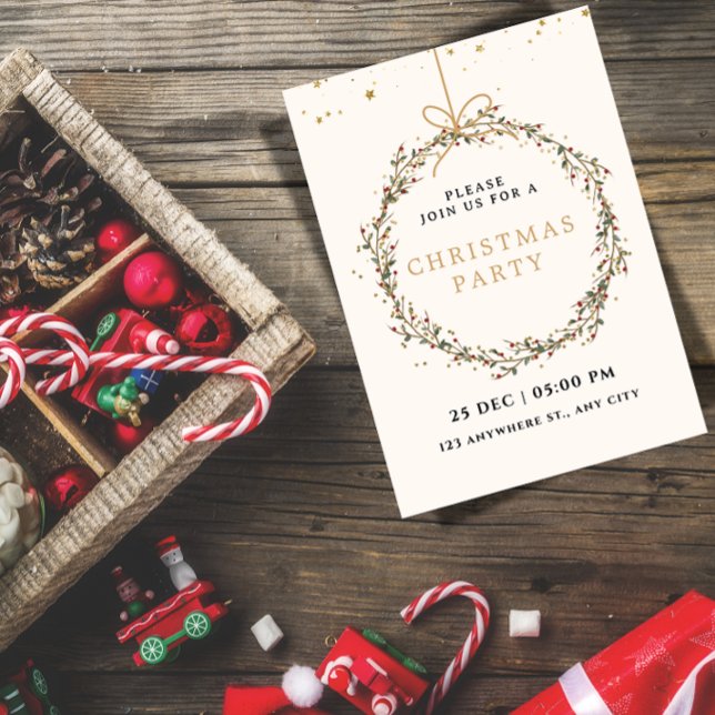 Elegant Christmas Party Invitation with Wreath  Einladung (Von Creator hochgeladen)