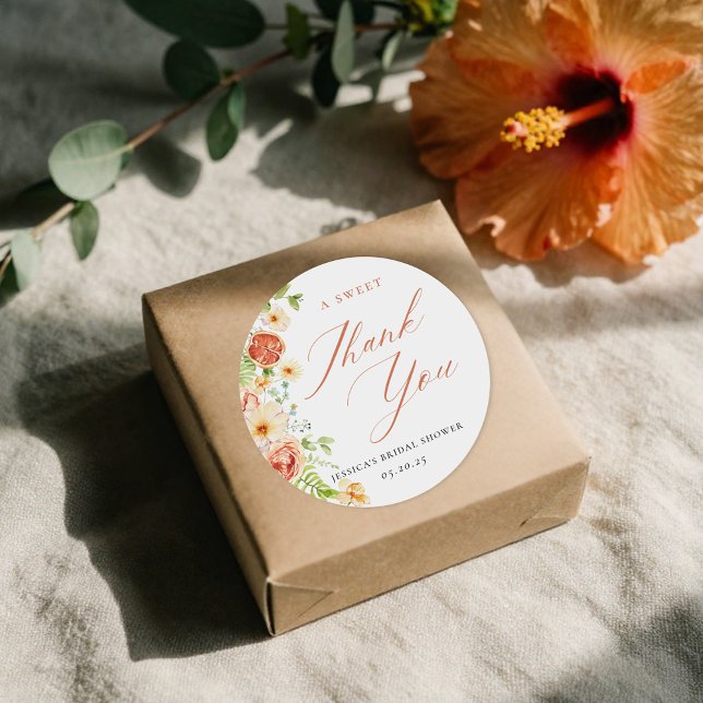 Elegant Citrus Floral Brautparty Gevor Runder Aufkleber (Von Creator hochgeladen)