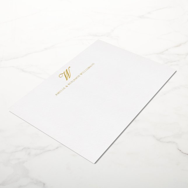 Elegant Classic Family Monogram Minimalist Wedding Folieneinladung (Gedreht)