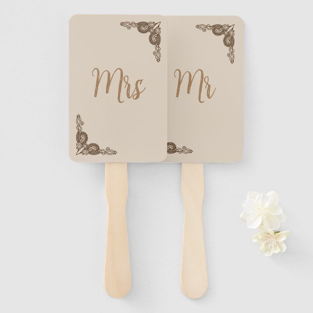 Elegant Classy Beige verziert Mrs. or Mr. Wedding  Fächer (Vorne und Hinten)