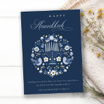 Elegant Classy Navy Blue Happy Hanukkah Floral Feiertagskarte<br><div class="desc">Wenn Sie weitere Anpassungen benötigen,  schreiben Sie mir bitte an yellowfebstudio@gmail.com.</div>