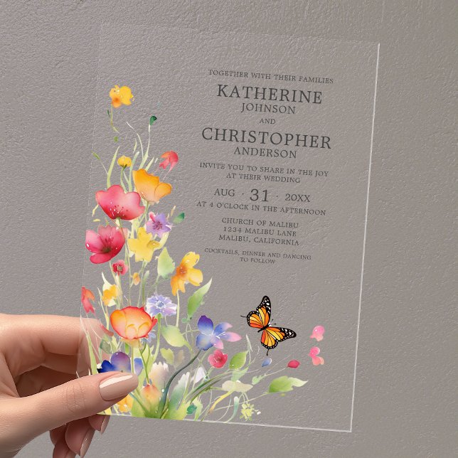 Elegant Colorful Wildflowers Butterfly Wedding Acryleinladungen (Elegant Colorful Wildflowers Butterfly Wedding Clear Acrylic Invitation with Couple Names in Gray.)