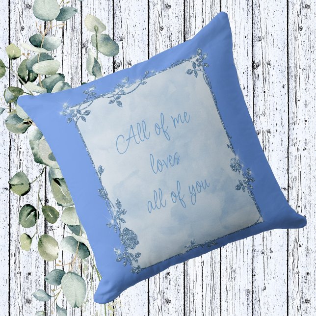 Elegant Cornflower Blue Sparkle Frame Valentine Kissen (Von Creator hochgeladen)