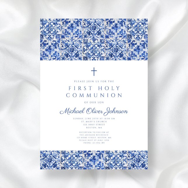 Elegant Cross Blue Tiles Boy First Communion Einladung (Elegant Cross Blue Tiles Boy First Communion Invitation)