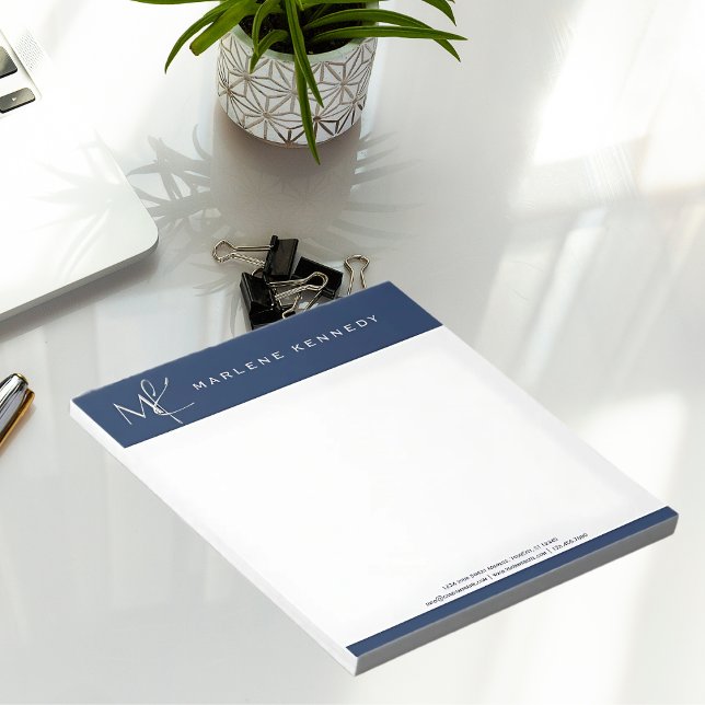 Elegant Custom Silver Monogram Navy Blue Notizblock (Von Creator hochgeladen)