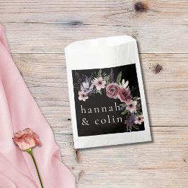 Elegant Dark Floral Cascade Black Burgundy Geschenktütchen