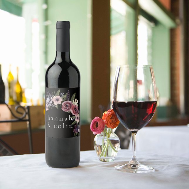 Elegant Dark Floral Cascade Black Burgundy Weinetikett (Von Creator hochgeladen)