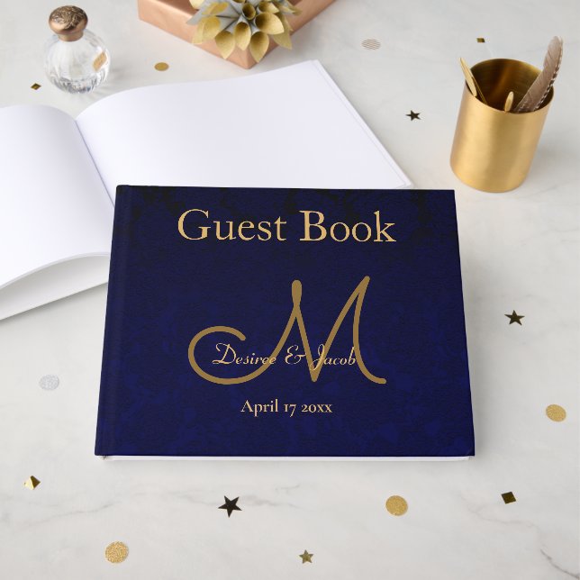 Elegant Dark Navy Blue Gold Wedding Monogram Gästebuch (Vorderseite Offen)