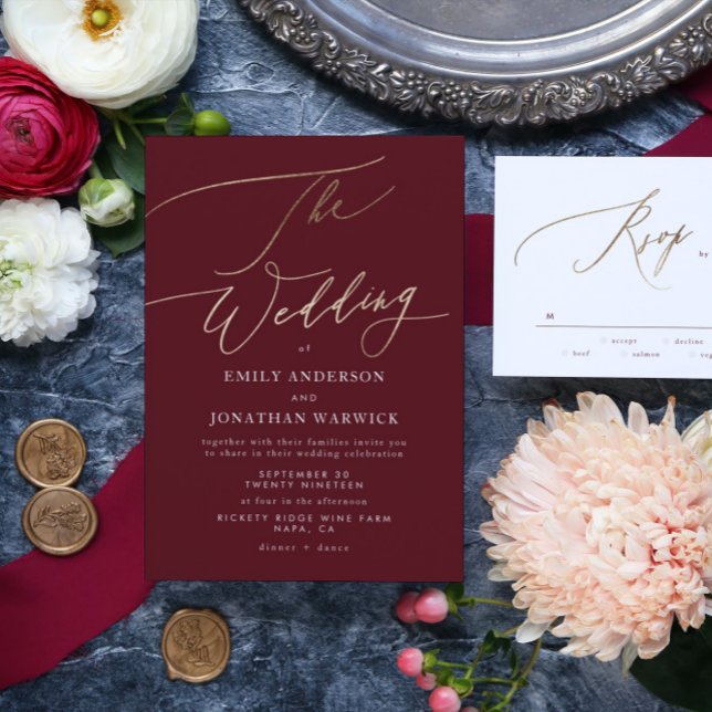Elegant Dark Red Plum Burgundy Gold Die Hochzeit Einladung (Invitation showcasing suite - additional items (bought separately))