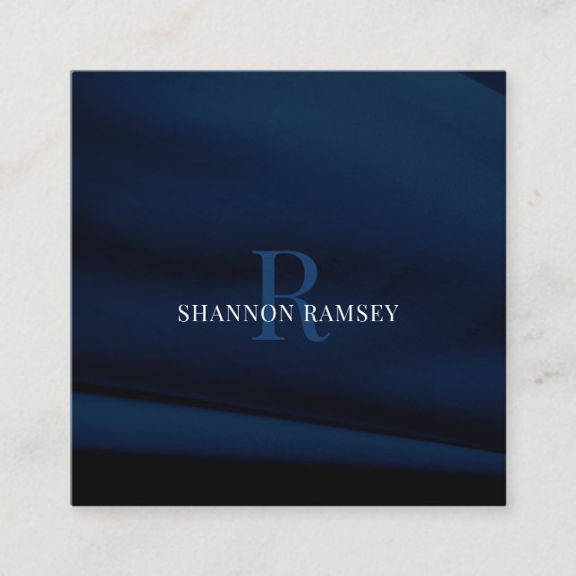 Elegant Deep Blue Monogram Quadratische Visitenkarte (Vorderseite)