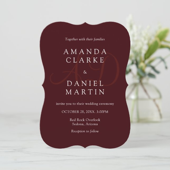 Elegant Deep Burgendy Wedding Monogram Initials  Einladung (Stehend Vorderseite)