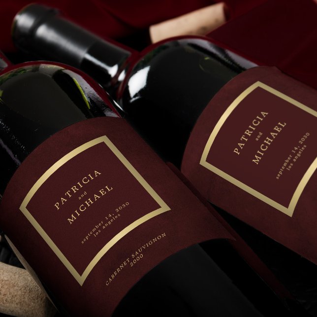 Elegant deep burgundy gold wedding personalized weinetikett (Von Creator hochgeladen)