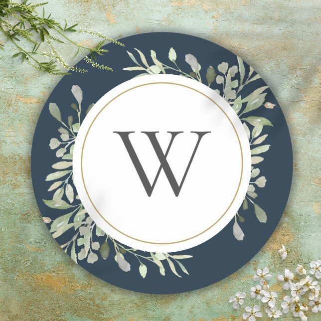Elegant Deep Sea Blue Greenery Monogram Initial Runder Aufkleber (Elegant Navy Blue Greenery Monogram Initial Classic Round Sticker)