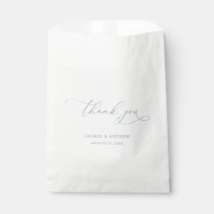 Elegant Dusty Blue Calligraphy Wedding Geschenktütchen