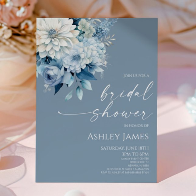Elegant Dusty Blue Floral Flowers Bridal Shower Einladung (Von Creator hochgeladen)