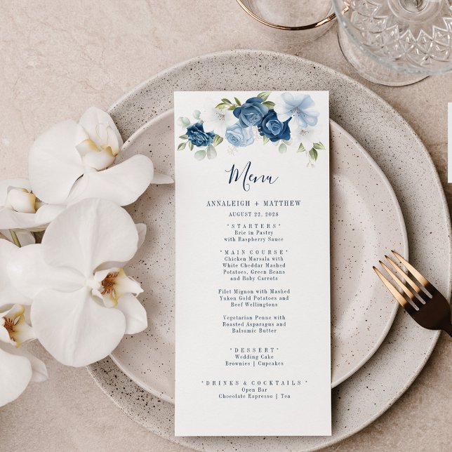 Elegant Dusty Blue Floral Greenerity Wedding Menükarte (Von Creator hochgeladen)