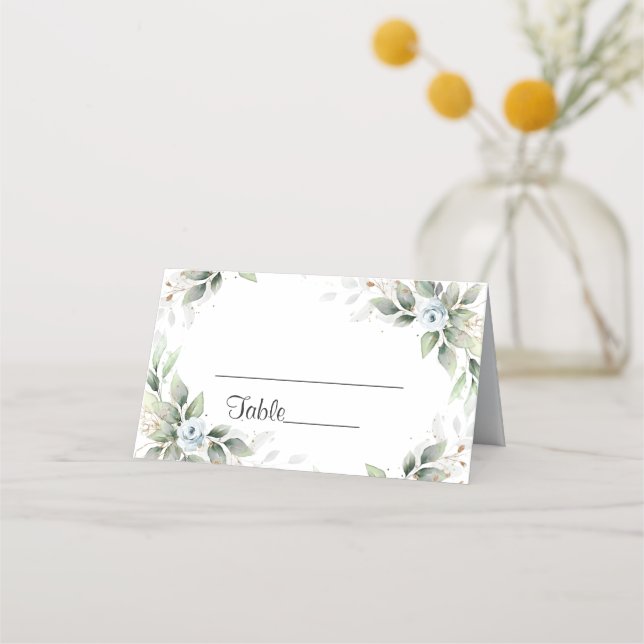 Elegant Dusty Blue Floral Greenerity Wedding Table Platzkarte (Vorderseite)