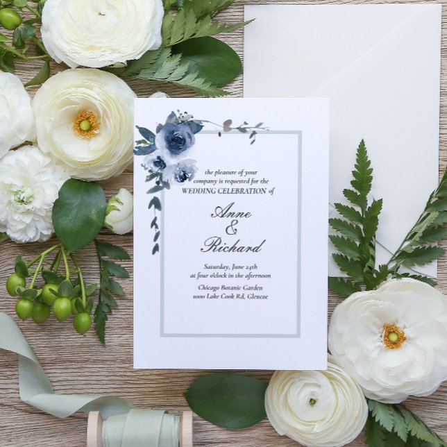 Elegant Dusty Blue Floral Wedding Einladung (Von Creator hochgeladen)
