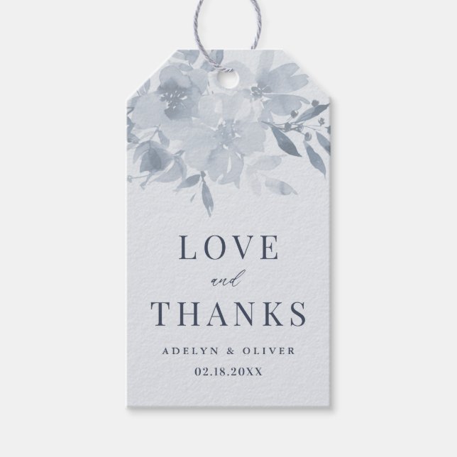 Elegant Dusty Blue Floral Wedding Geschenkanhänger (Vorderseite)