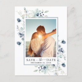 Elegant Dusty Blue Foliage Wedding Save the Date Ankündigungspostkarte