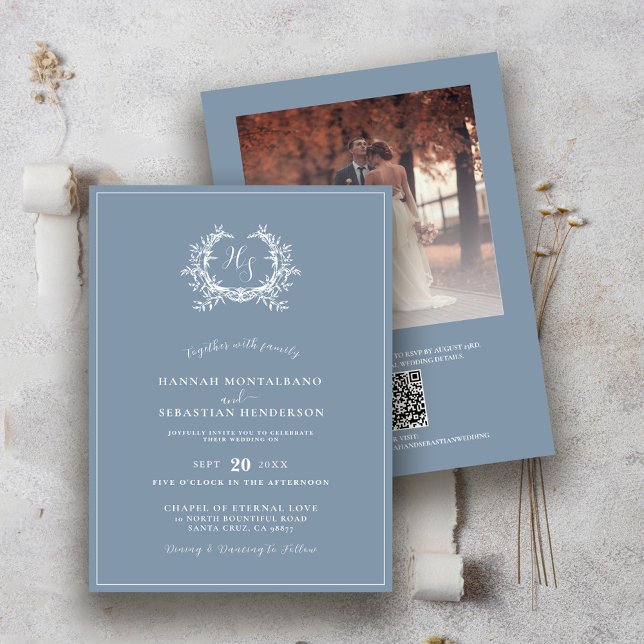 Elegant Dusty Blue Monogram Foto Overlay Wedding Einladung (Von Creator hochgeladen)