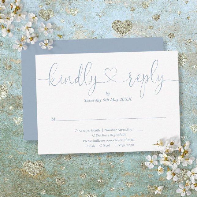 Elegant Dusty Blue Script Herzlich Willkommen Antw RSVP Karte (Elegant Dusty Blue Script Heart Kindly Reply RSVP Card)