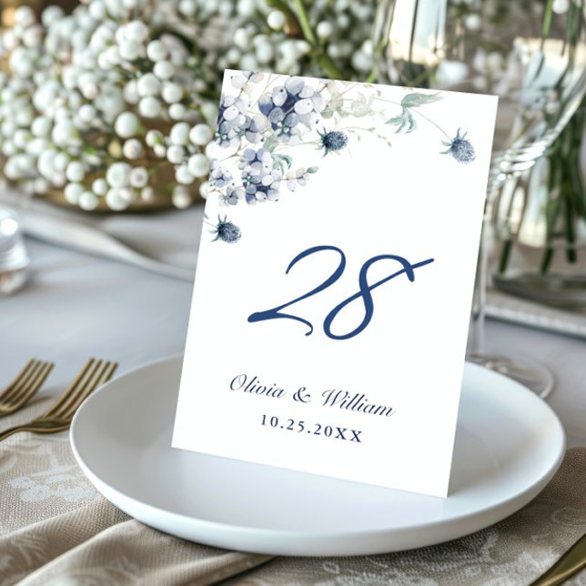 Elegant Dusty Blue Winter Foliage Wedding Tischnummer (Von Creator hochgeladen)