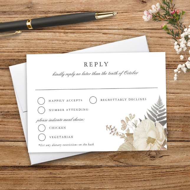Elegant Earthy Floral White Wedding RSVP (Von Creator hochgeladen)