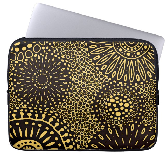 Elegant Ethnic Floral Black Gold Laptop Sleeve (Vorderseite)