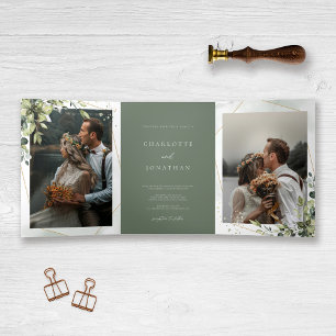 Elegant Eucalyptus Sage Green Floral Wedding Dreifach Gefaltete Einladung