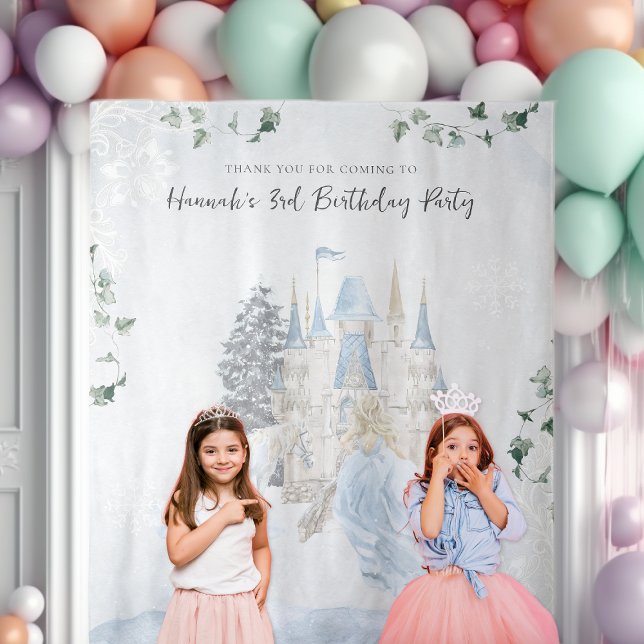 Elegant Fairy Tale | Winterprinzessin Geburtstag Wandteppich (Von Creator hochgeladen)