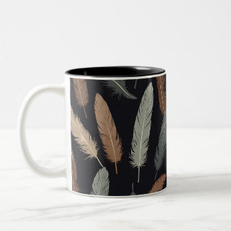 Elegant Feather Pattern Mug – Nature’s Grace Zweifarbige Tasse