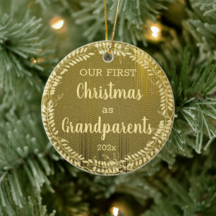 Elegant First Christmas Gold Wreath Keramik Ornament