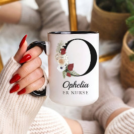Elegant Floral Initial Custom Mug Gift for Nurses Tasse