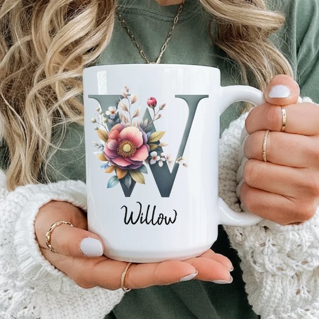 Elegant Floral Monogram Mug, Birthday Gift for Mom Kaffeetasse (birth flower gift, mother’s day mug, graduation gift mug, custom coworker gift, best friend mug,)