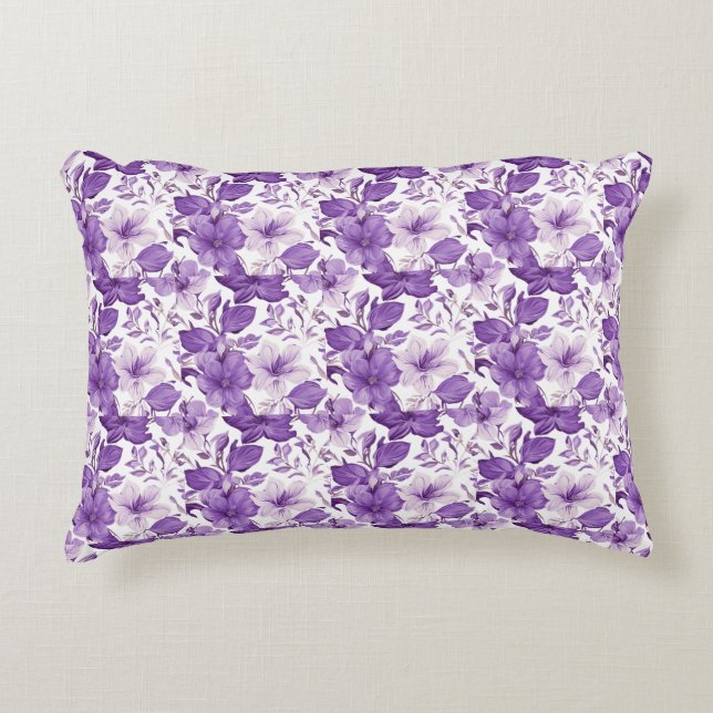 Elegant floral pattern in purple tones dekokissen (Vorderseite)