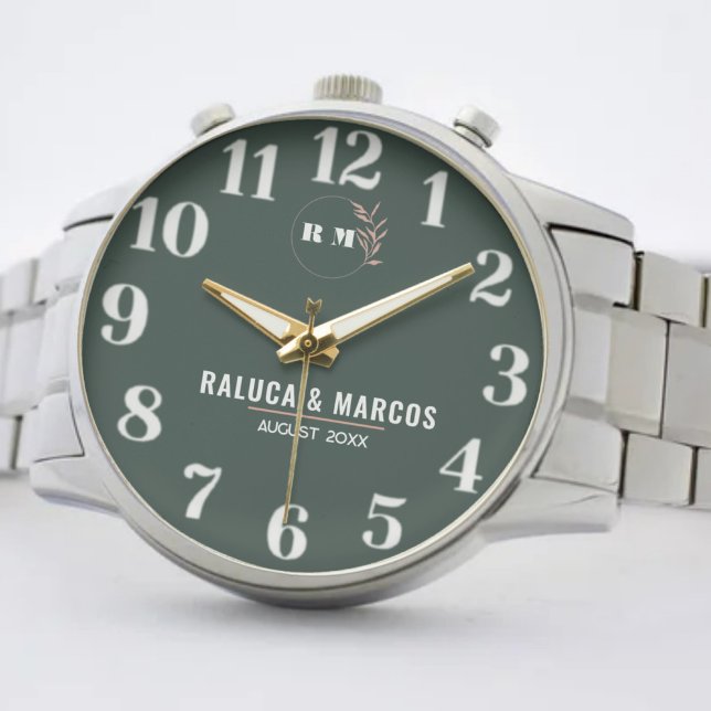 Elegant Floral Personalized  Monogram Couples name Armbanduhr (Von Creator hochgeladen)