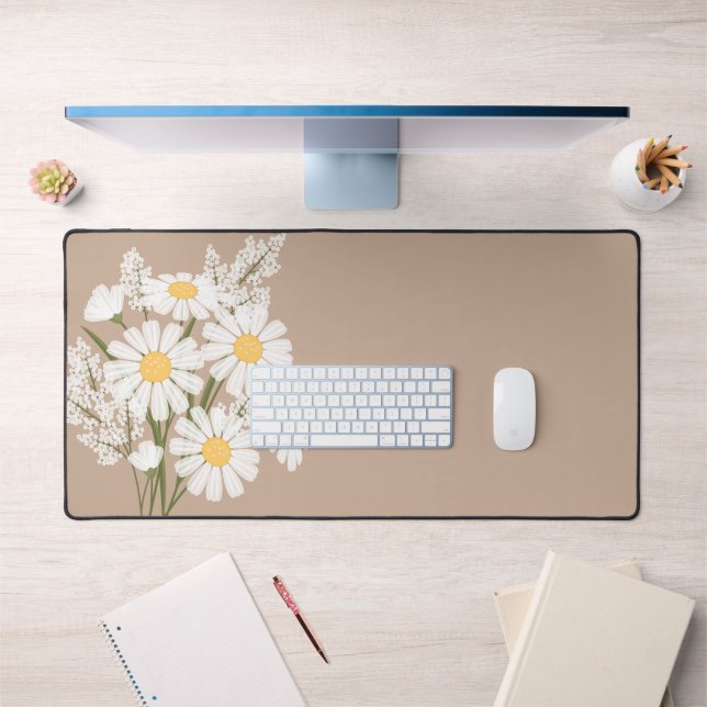 Elegant Floral White Daisies auf Beige Schreibtischunterlage (Büro 1)