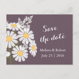Elegant Floral White Daisies Plum Save the Date Ankündigungspostkarte