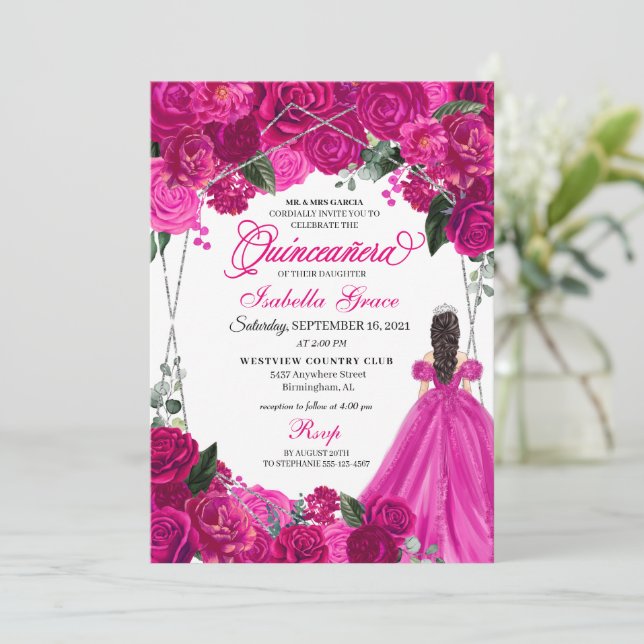 Elegant Fuchsia Pink Silver Floral Quinceanera Inv Einladung (Stehend Vorderseite)