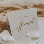 Elegant Gold Calligraphy Offizier Dankeskarte<br><div class="desc">Diese elegante Goldkalligraphie offizielle Dankeschön-Karte ist perfekt für eine einfache Hochzeit. Das neutrale Design besticht durch eine minimalistische Karte,  die mit romantischen und skurrilen Imitaten mit Goldfolien-Typografie dekoriert ist. Bitte beachten Sie: Dieses Design enthält keine echte Goldfolie. Es ist eine hochwertige Grafik,  die wie Goldfolie aussieht.</div>